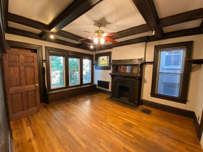 Foto del edificio - 211 E 16th Ave