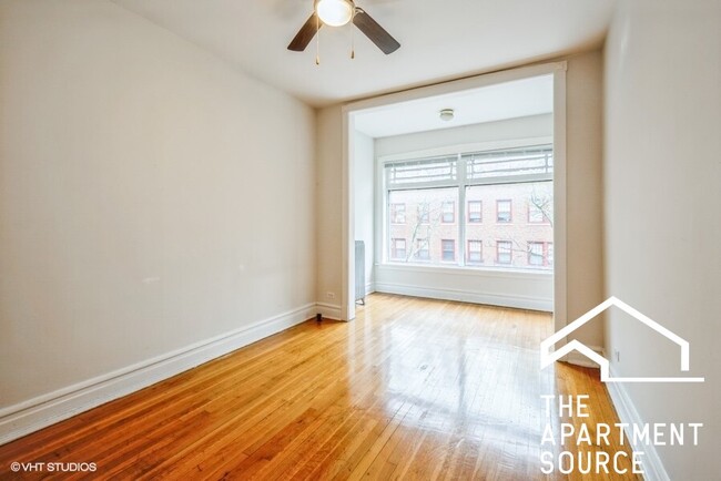 Building Photo - 1511 E 54th St
