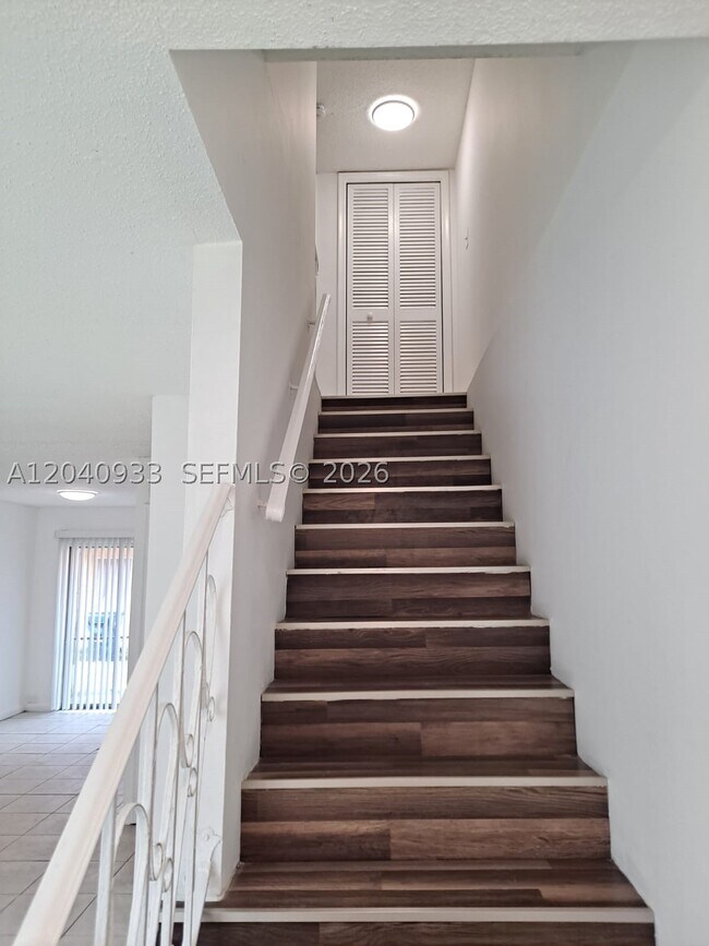 Foto del edificio - 2560 NW 52nd Ave