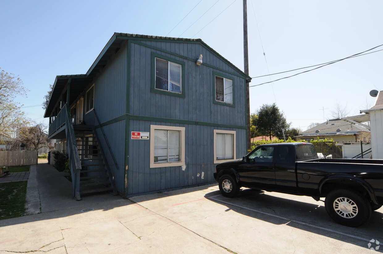 Building Photo - 314 S Stanislaus St