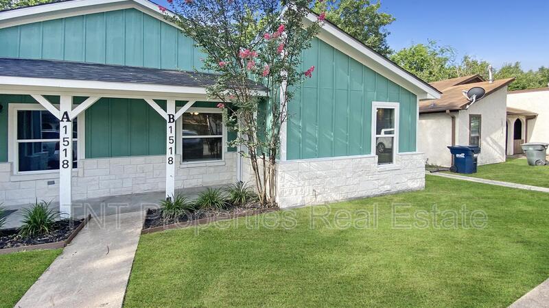 Primary Photo - 1518 Pine Ridge Dr