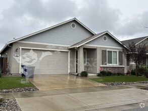 Building Photo - 498 Glendon Pl