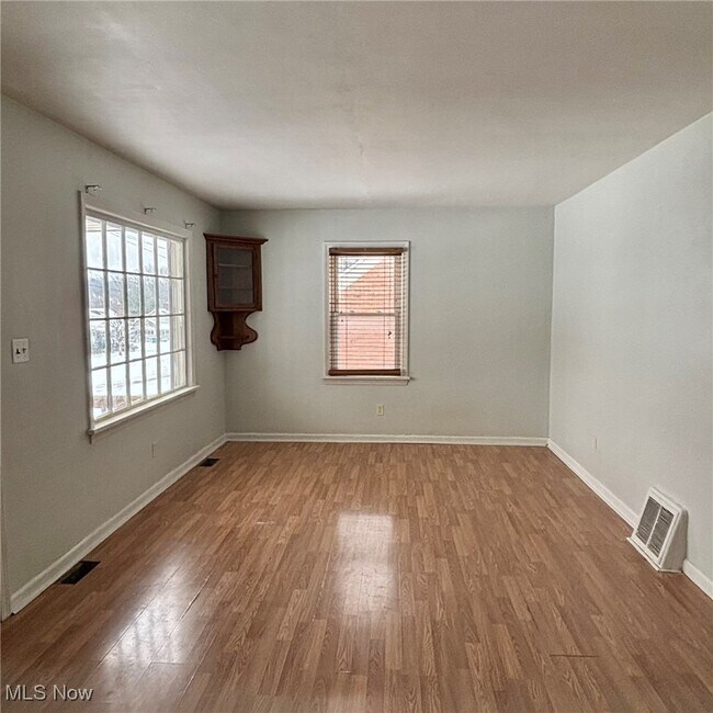 Foto del edificio - 35 E Faith St