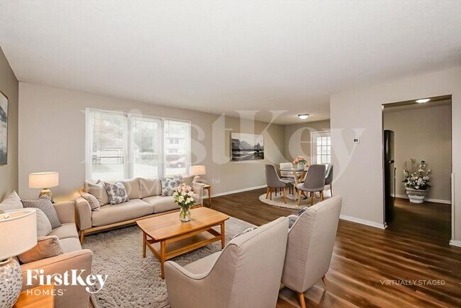 Foto del edificio - 9318 Kingsboro Cir