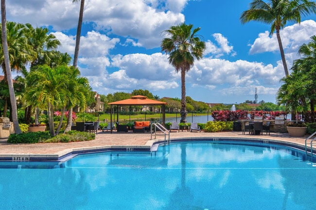 Building Photo - The Palms at Davie