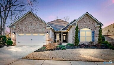 Building Photo - 9434 Crysillas Dr