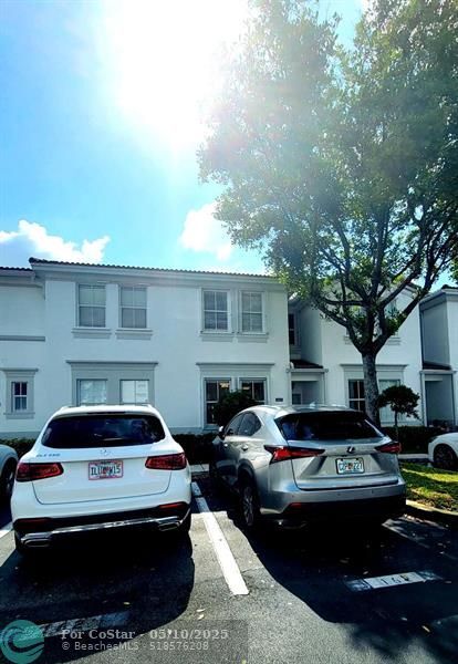 Building Photo - 4221 SW 157th Ave