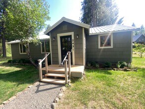 Building Photo - 2431 WA-141