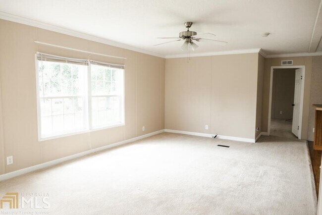 Foto del edificio - 870 Herbert Kessler Rd