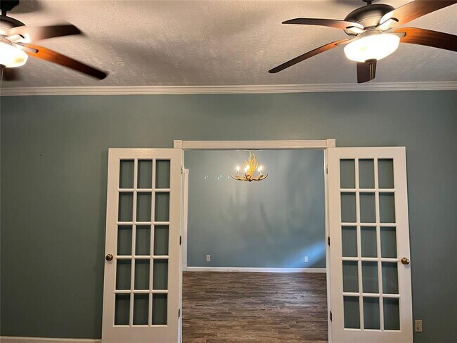 Foto del edificio - 6628 Bailey Rd