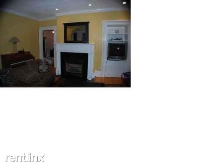 Building Photo - 478 Waltham St