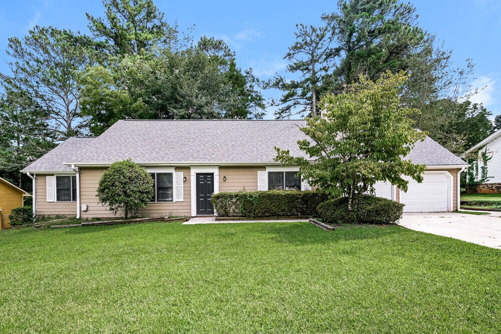 Foto principal - 613 Almand Branch Rd SE