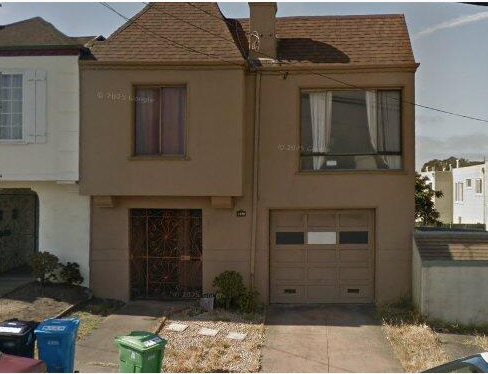 Building Photo - 2939 Wawona St