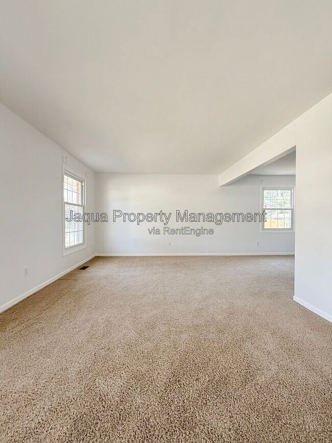 Foto del edificio - 2383 Quincy Ave