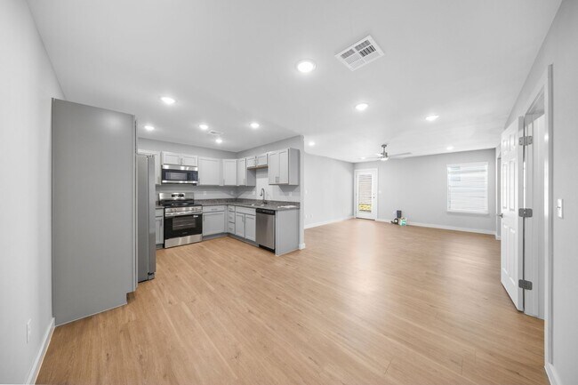 Foto del edificio - 6603 NW Altus St