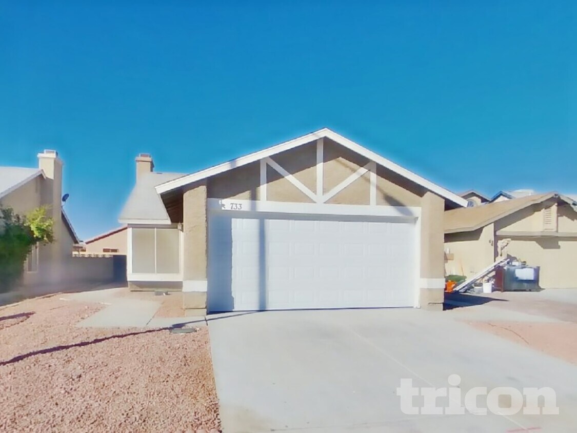 Foto principal - 733 Reagan Dr