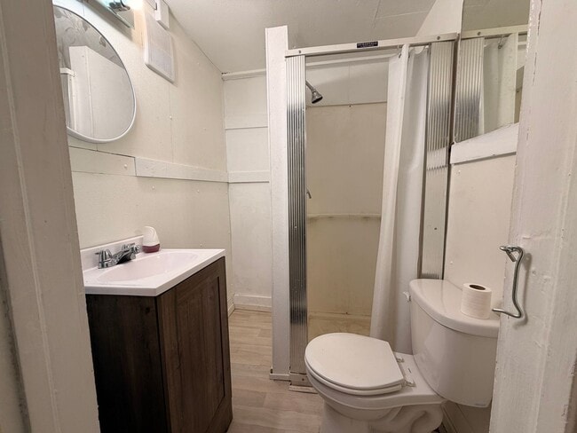 Building Photo - 1802 2nd Ave S