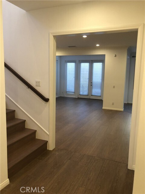 Building Photo - 202 Bancroft