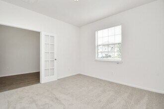Building Photo - 30431 Crystal Strm Ln