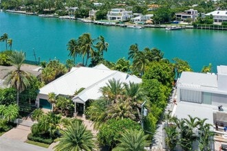 Building Photo - 621 N Mashta Dr