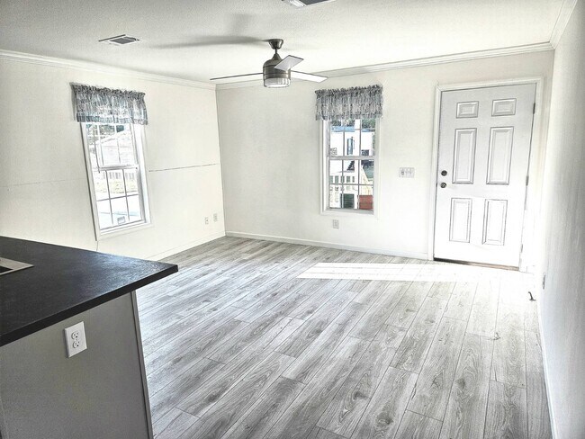 Foto del edificio - 4900 SE 102nd Pl