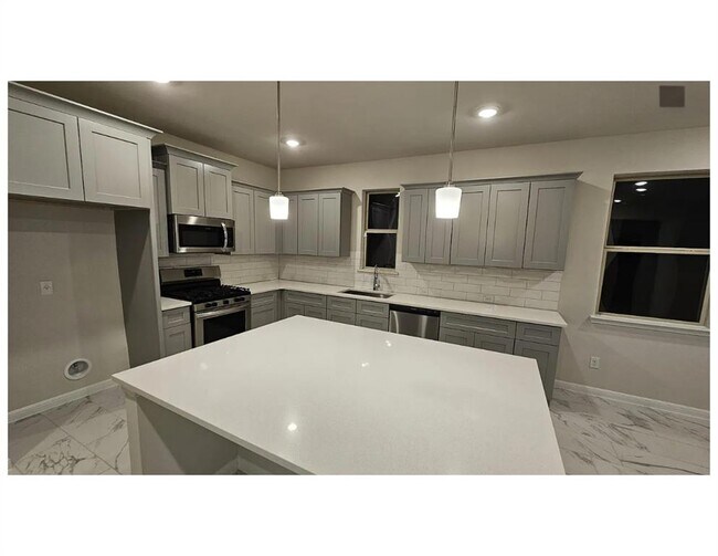 Foto del edificio - 212 Comet Pointe Dr