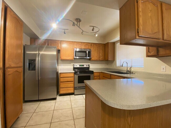 Foto del edificio - Rustic 3 bd/2 ba 2 Stall Horse Property: C...