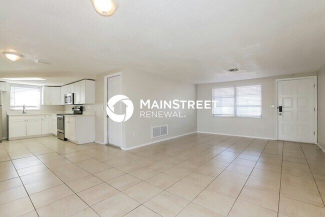 Building Photo - 3 Bedroom Pet-Friendly Home in Holiday, FL...