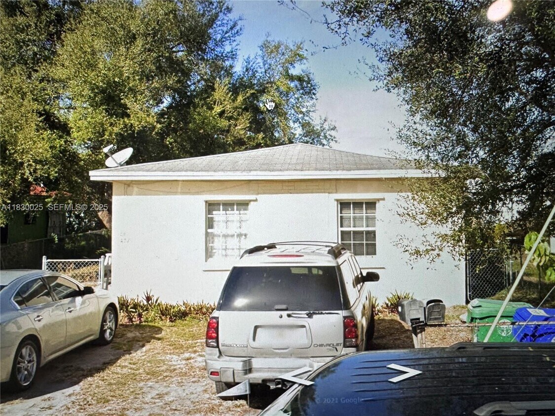 Foto del edificio - 1291 NW 57th St