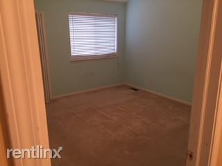Building Photo - 2 br, 2 bath Condo - 6071 Pine Cone Dr