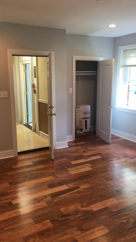 Foto principal - 4900 Pine St