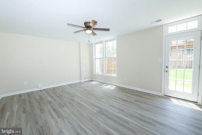 Foto del edificio - 20581 Crestmont Terrace