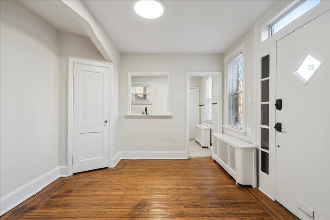 Photo - 1730 Memphis St House