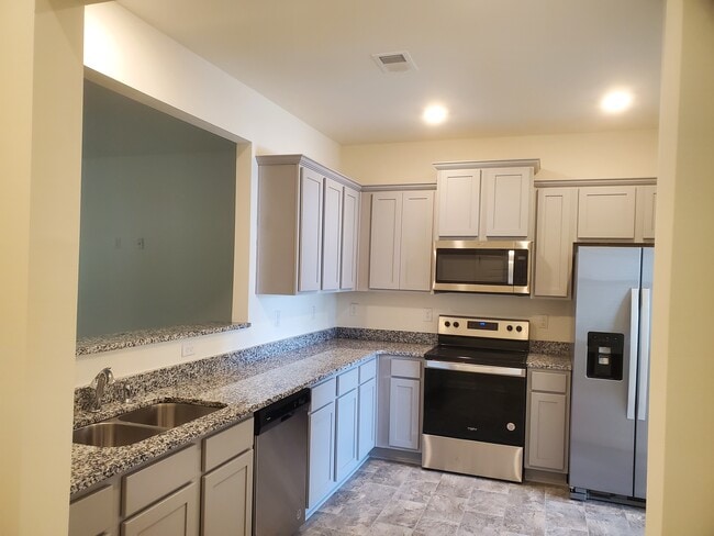 Building Photo - 4277 Arcadia Dr