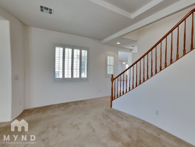 Building Photo - 9456 Bluff Ledge Ave