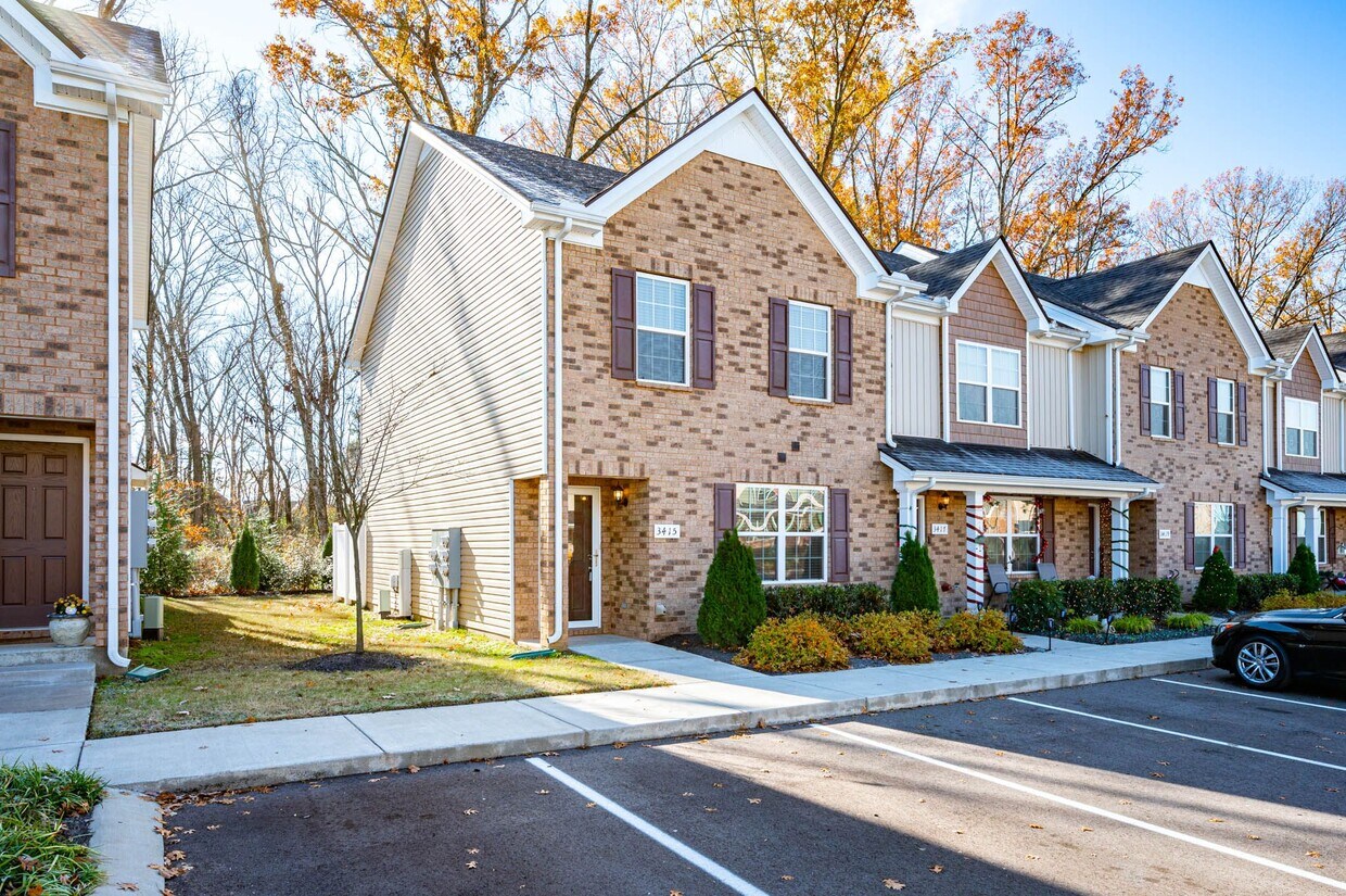3415 Nightshade Dr, Murfreesboro, TN 37128 Townhome Rentals in