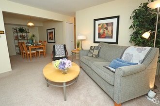 Interior Photo - Kensington Manor Apartments