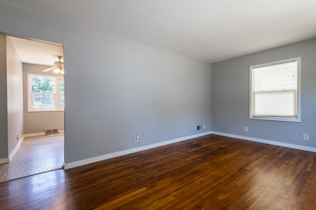 Building Photo - 5713 Spaulding St