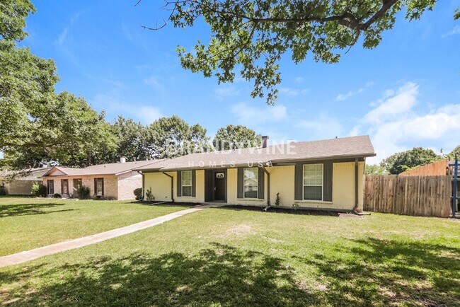 Foto del edificio - 1821 Whiteoak Dr