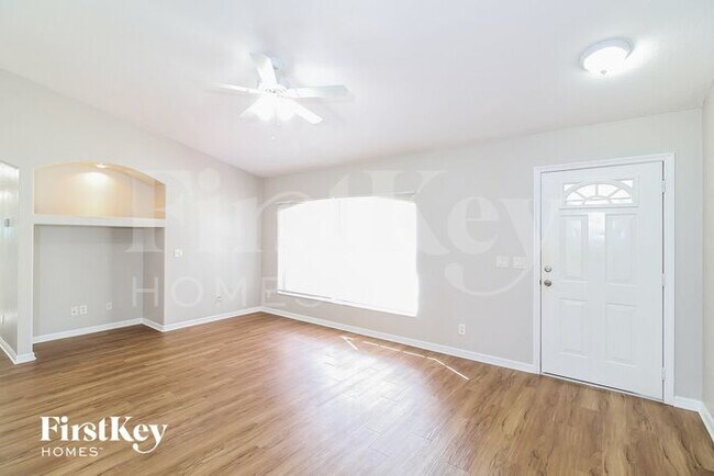 Foto del edificio - 2486 Malibu Ln