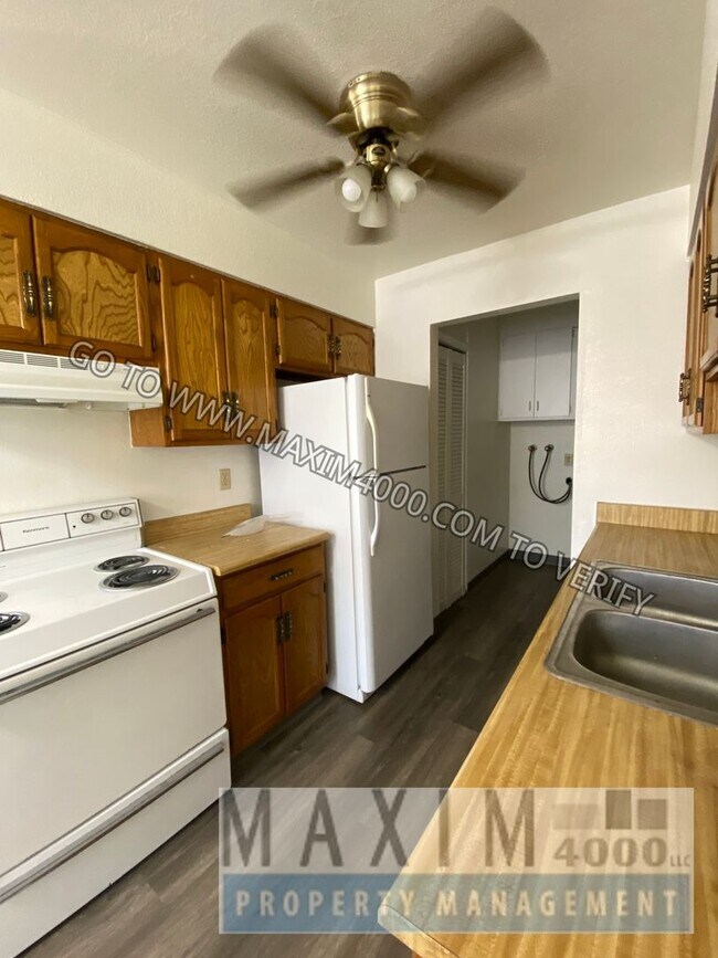 Foto del edificio - 3043 Shawnee Pl