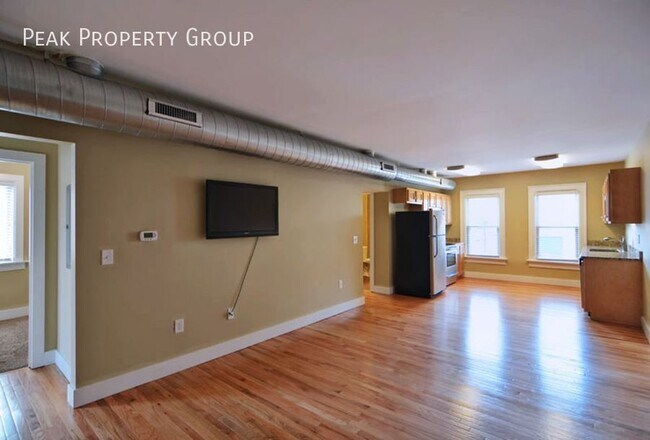 Foto del edificio - 1643 N Pearl St