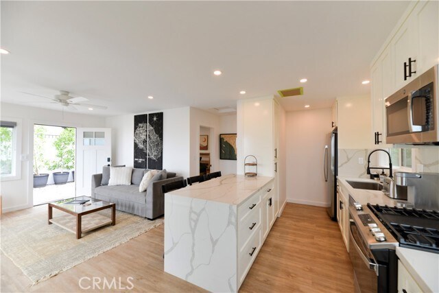 Foto del edificio - 428 Monterey Ln
