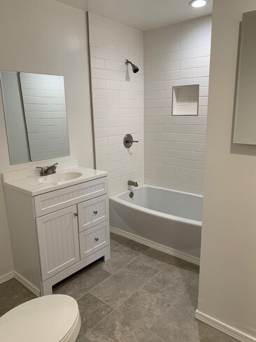 Bathroom - 121 S Hope St