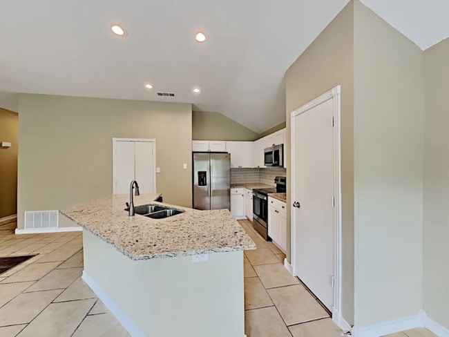 Foto del edificio - 807 W Lonesome Dove Trail