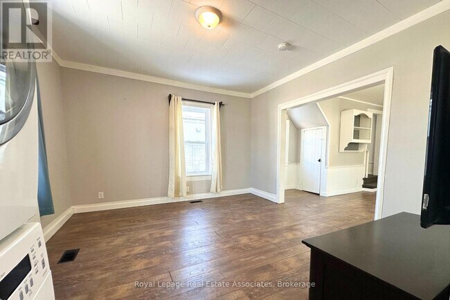 Photo du bâtiment - 485 Brown St