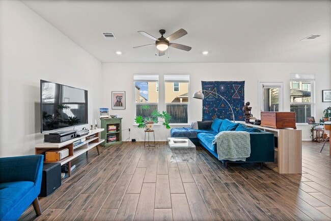 Building Photo - 6316 Carriage Pines Dr