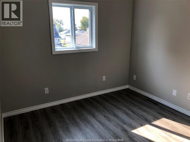 Photo du bâtiment - 567 Hildegarde St