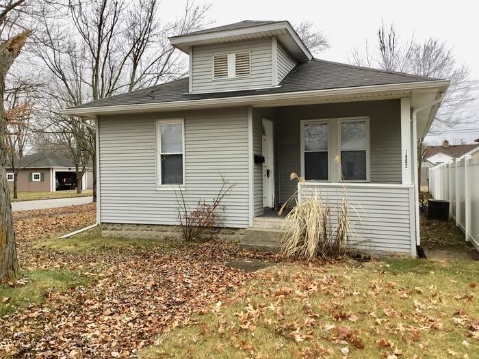 Primary Photo - 1802 Lincoln Way East, Mishawaka, IN, 46544