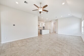 Building Photo - 7019 Terra Dr